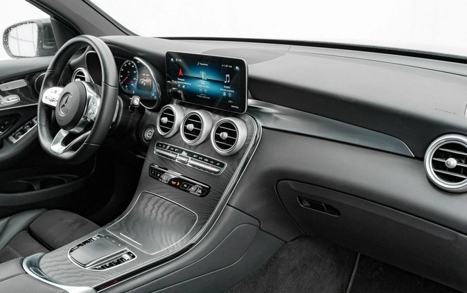 Mercedes-Benz GLC cena 213850 przebieg: 48628, rok produkcji 2021 z Piastów małe 781